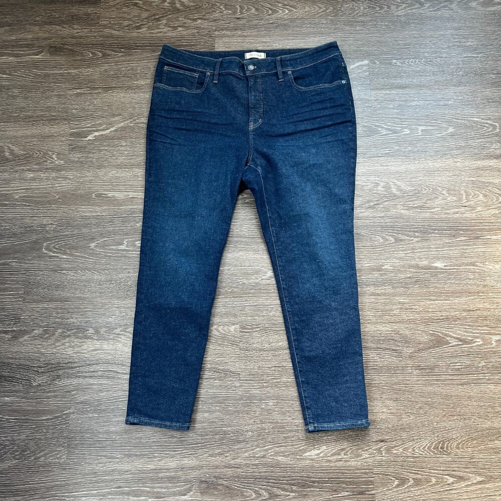 Madewell Curvy 9" Mid-Rise Skinny 20W Dark Indigo Wash Crop/Ankle Leather Patch